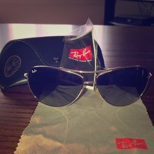 Ray-Ban Sunglasses
